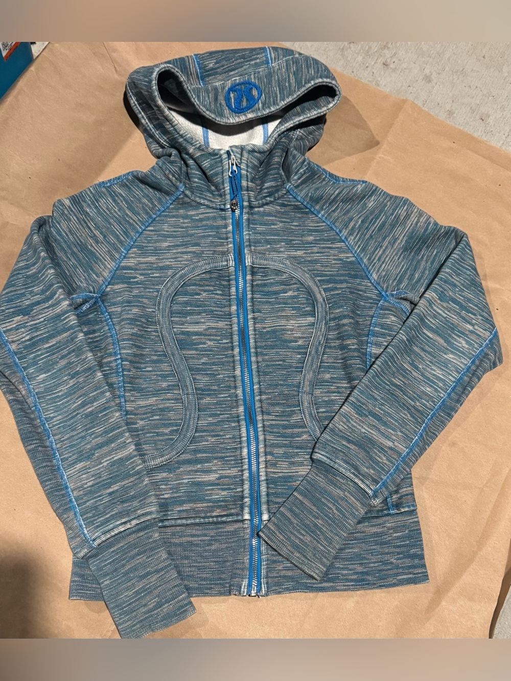Lululemon Scuba Full Zip Hoodie Wee Are From Space Beaming Blue Size 4 EUC
